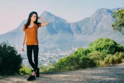 GUGGEN Mountain Freizeit Schnürer schwarz Wanderschuh von-Herren Wandern & Trekking